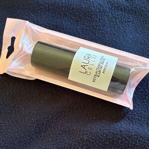 Laura Geller Retractable Angled Kabuki Brush